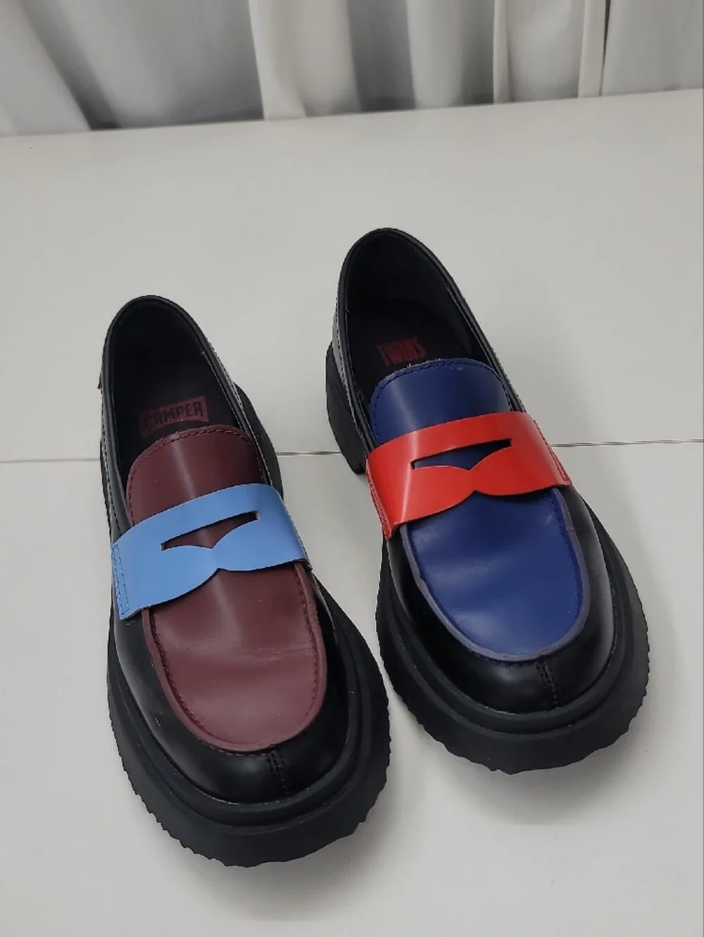Camper twins two